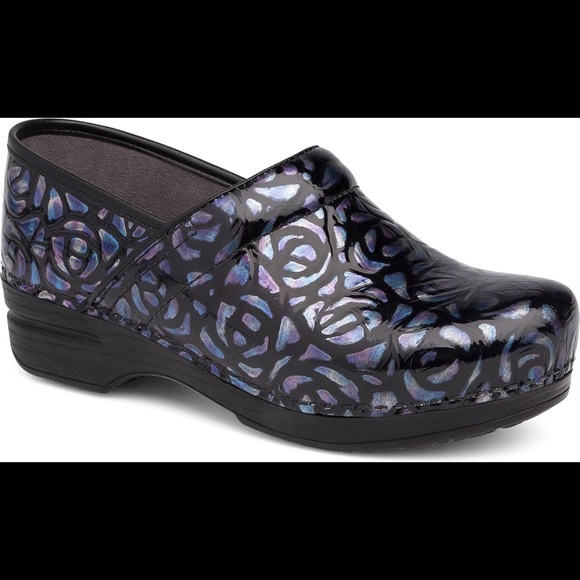 dansko night rose
